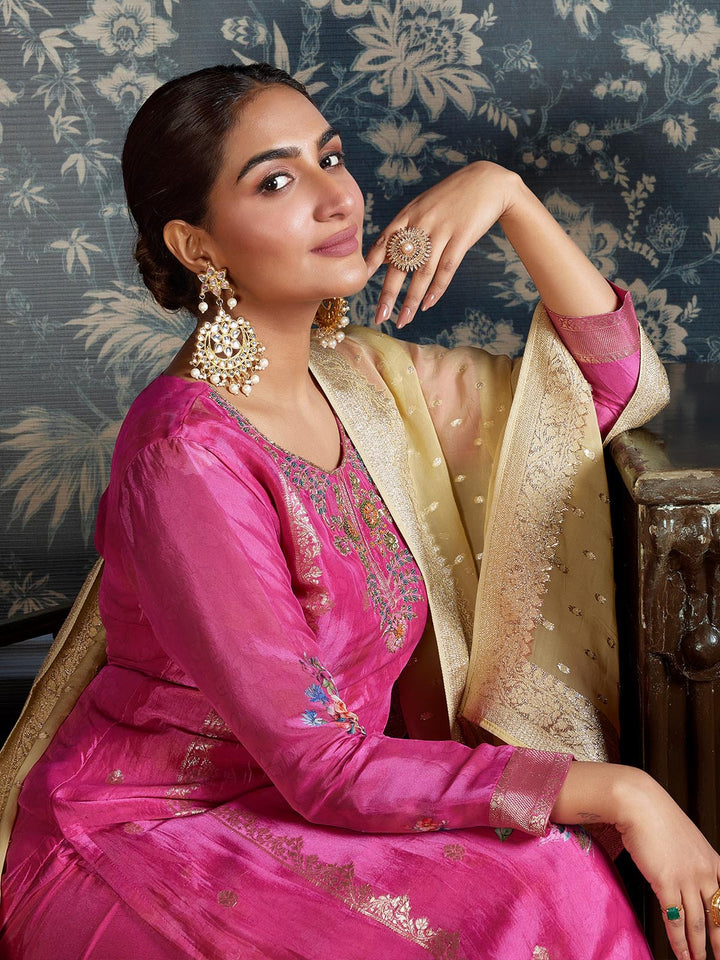 Pink Jacquard Organza Suit Set