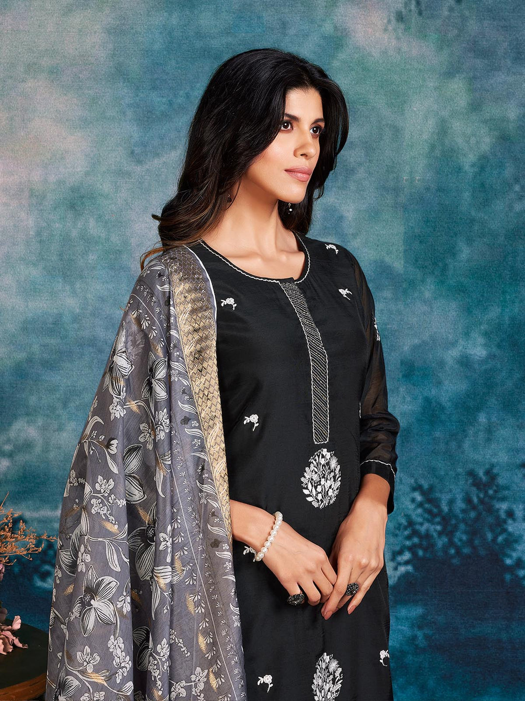 Black Chanderi Suit Set