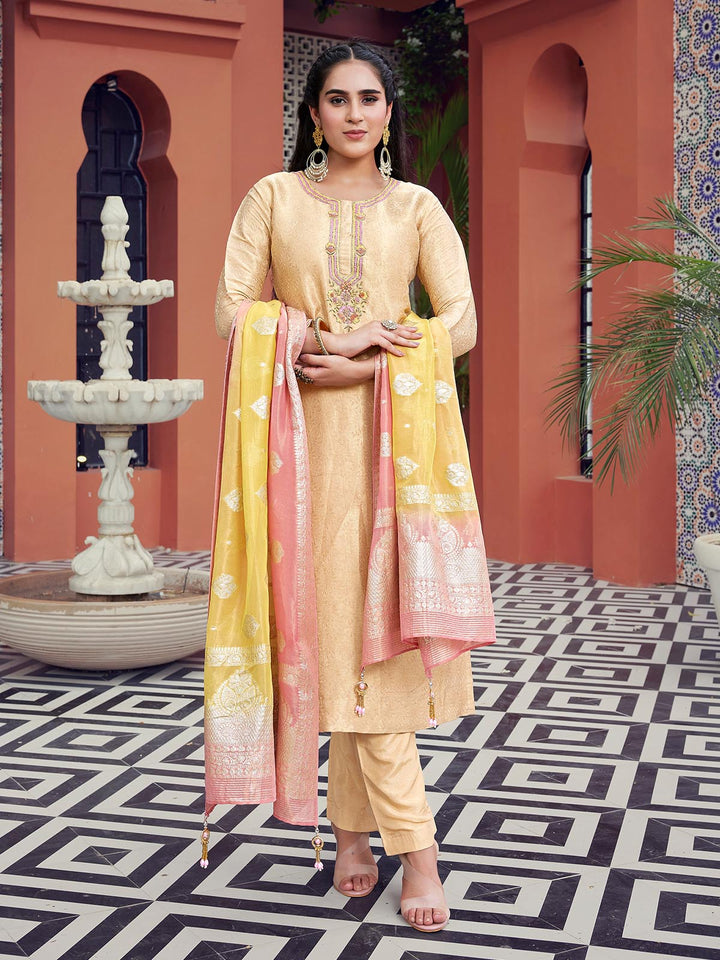 Beige Jacquard Suit Set