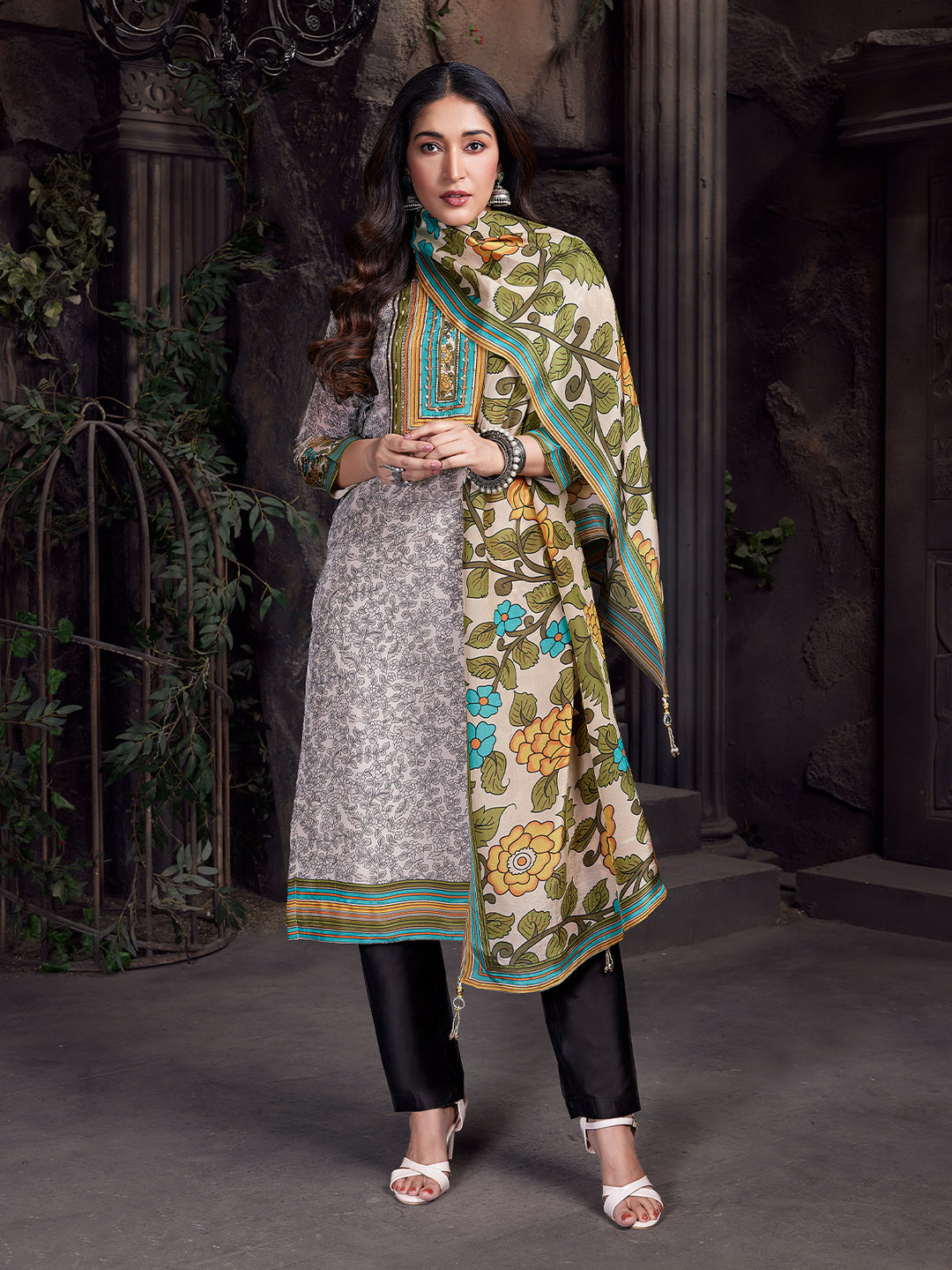 Rustic  Kalamkari Crepe Silk Suit Set