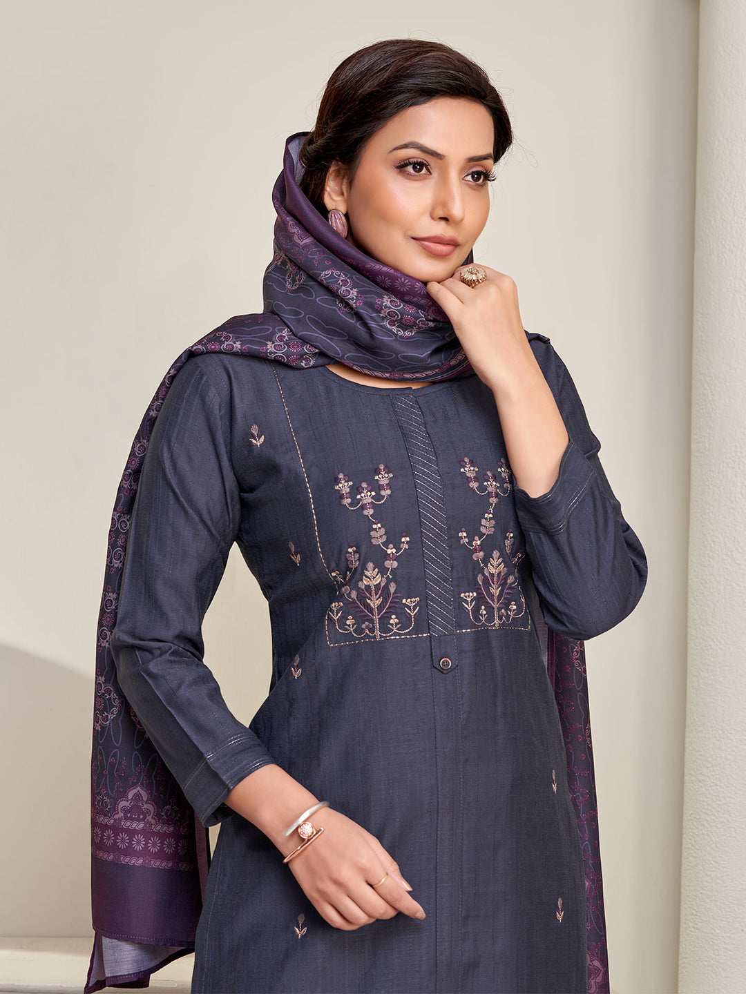 Deep Blue Embridered Suit Set