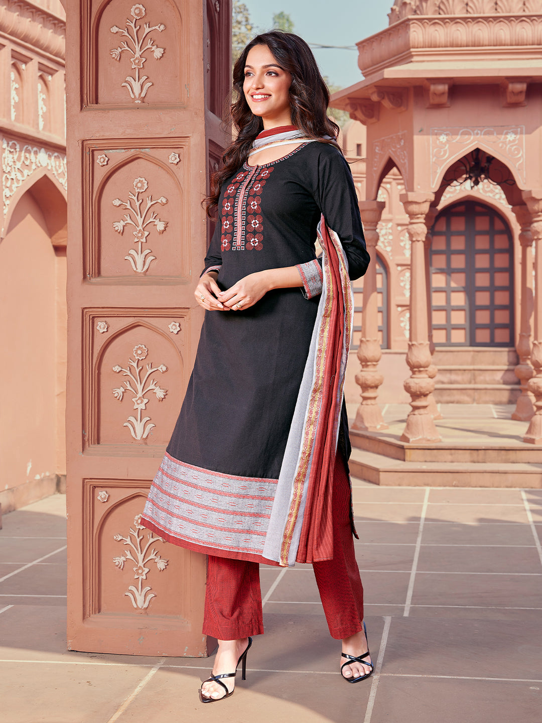 Onyx Black Woven Cotton Suit Set