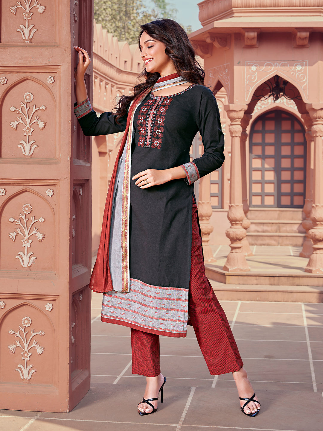 Onyx Black Woven Cotton Suit Set