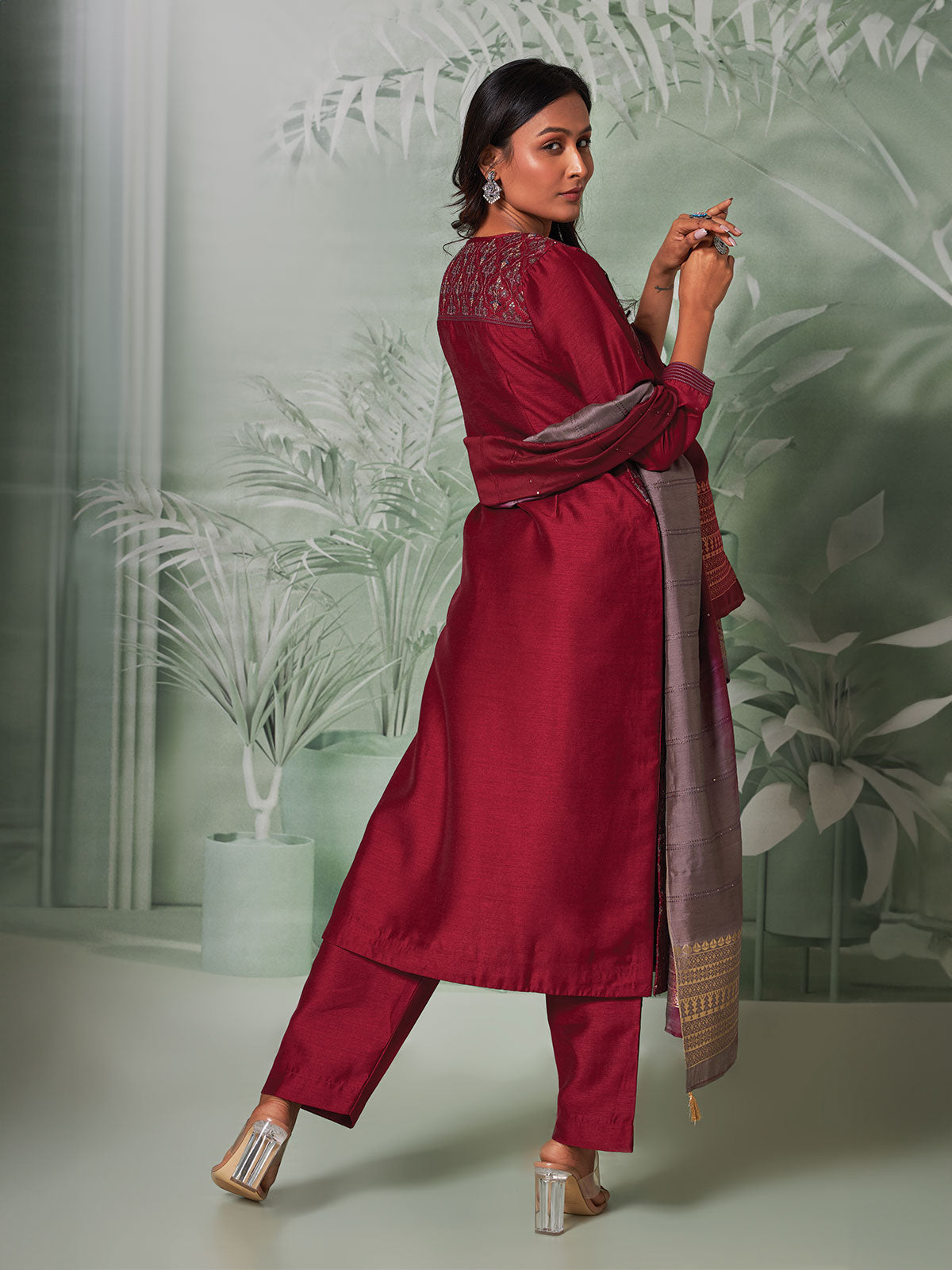 I want to start kurti business, how to attain kurtis directly from  manufacturers – Textile InfoMedia