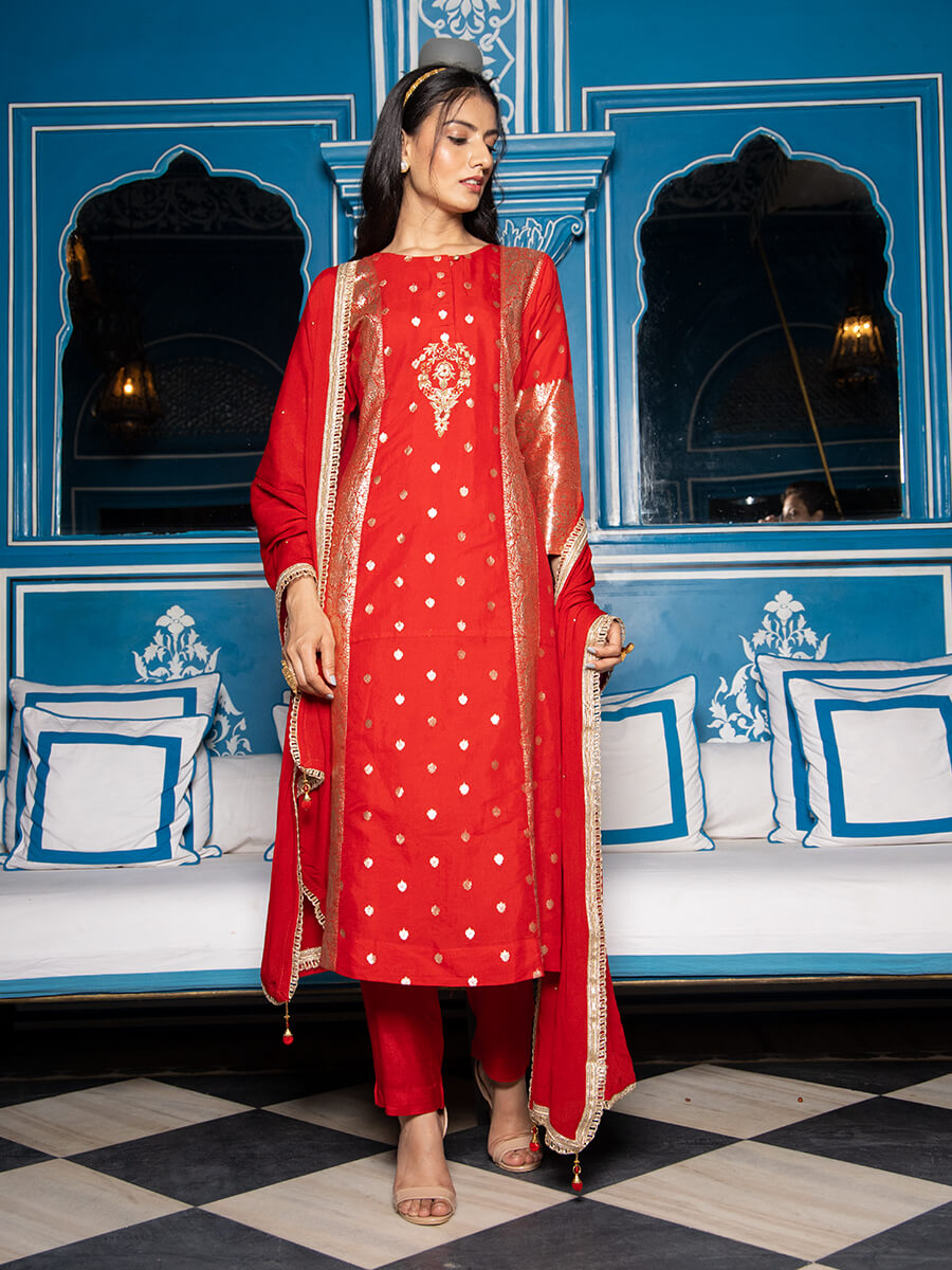 Jacquard Kurta Set with Dupatta - Red