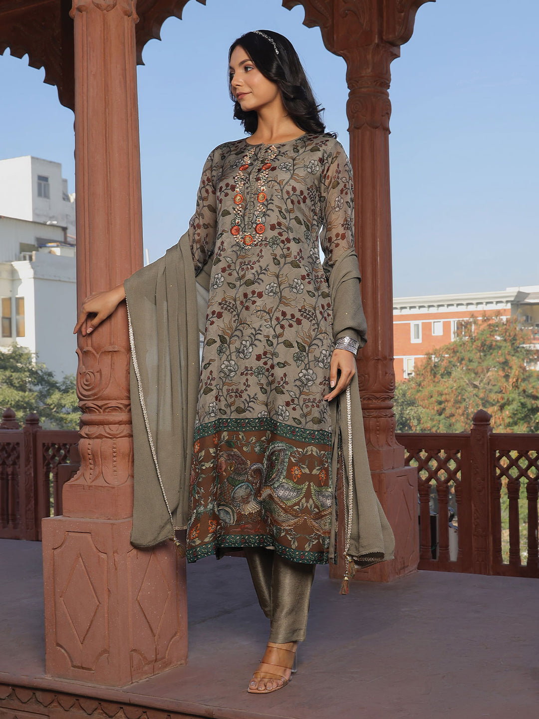 Floral Print Chinon Kurta Set with Dupatta